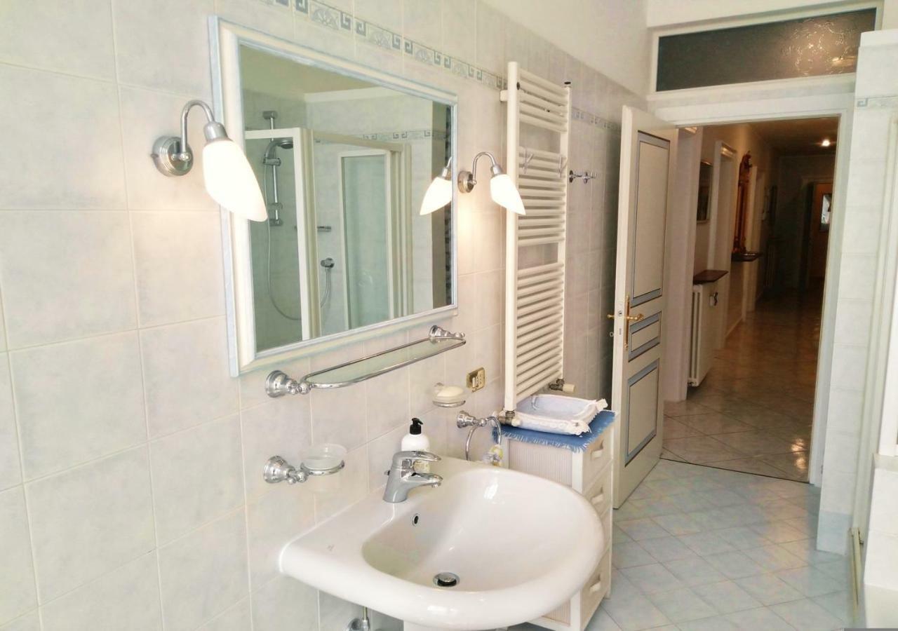 Casa Scalini Apartment โกโม ภายนอก รูปภาพ